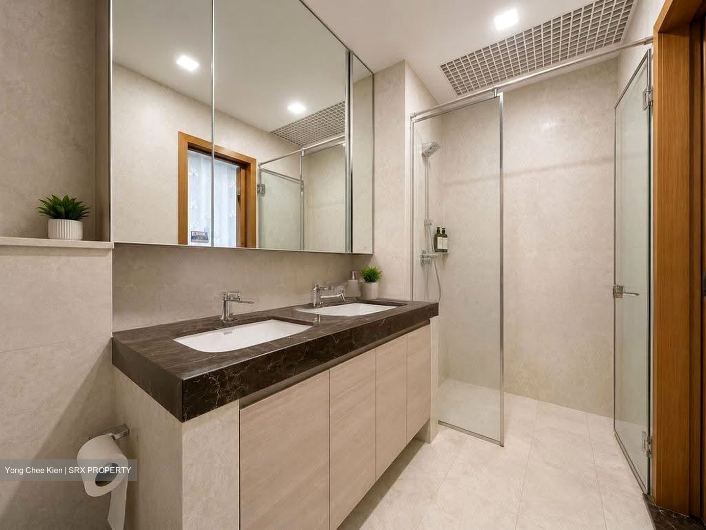 Luxus Hills (ph 7) (D28), Terrace #607383601
